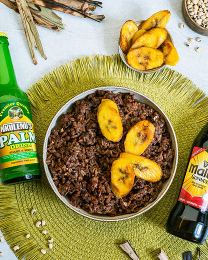 Waakye Rice mit Plantain & Shito (10 Portionen) - Fertiggericht